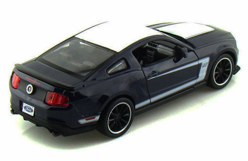 модель машины ford mustang boss 302