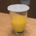 Крышка-присоска для хранения продуктов (10 см) — фото, картинка — 2