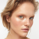 Тональная основа для лица 