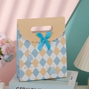 Пакет бумажный подарочный 