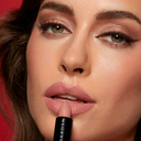 Помада для губ 