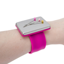 Игольница магнитная на руку (розовый) — фото, картинка — 2